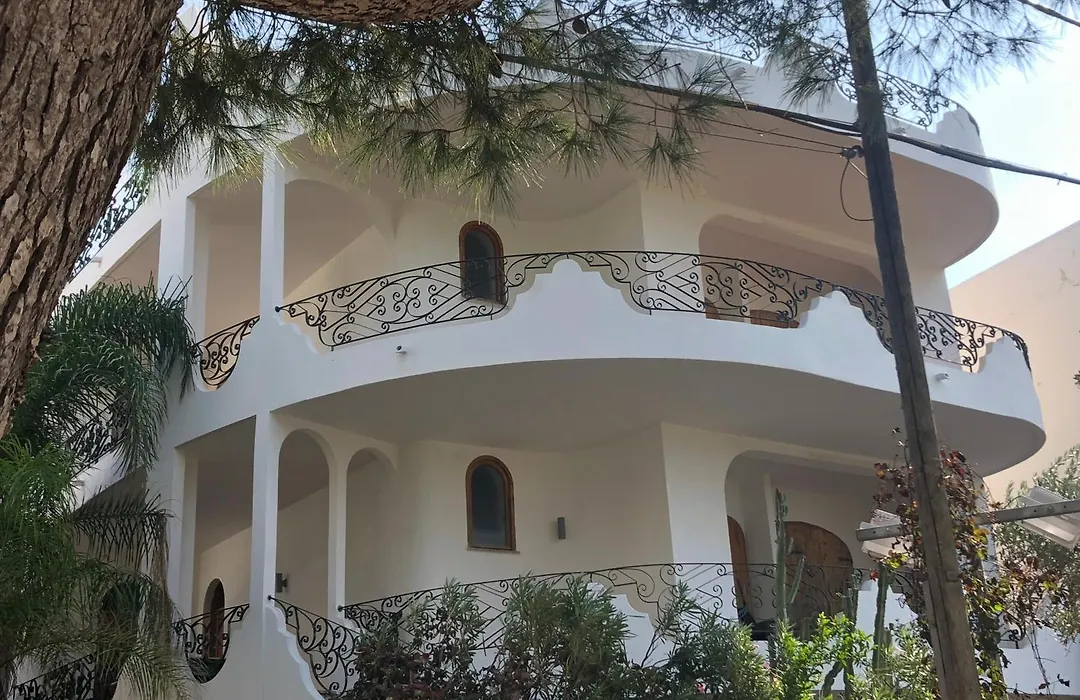 Villa GAUDÌ-1