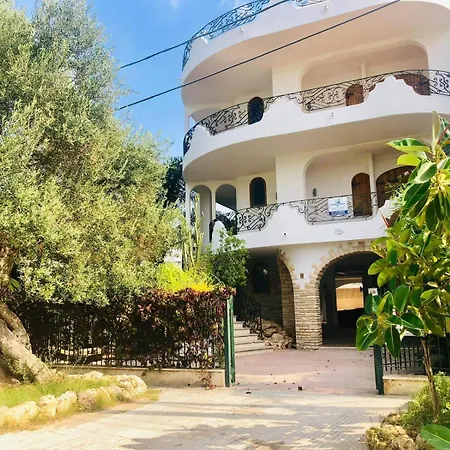 Villa GAUDÌ-3